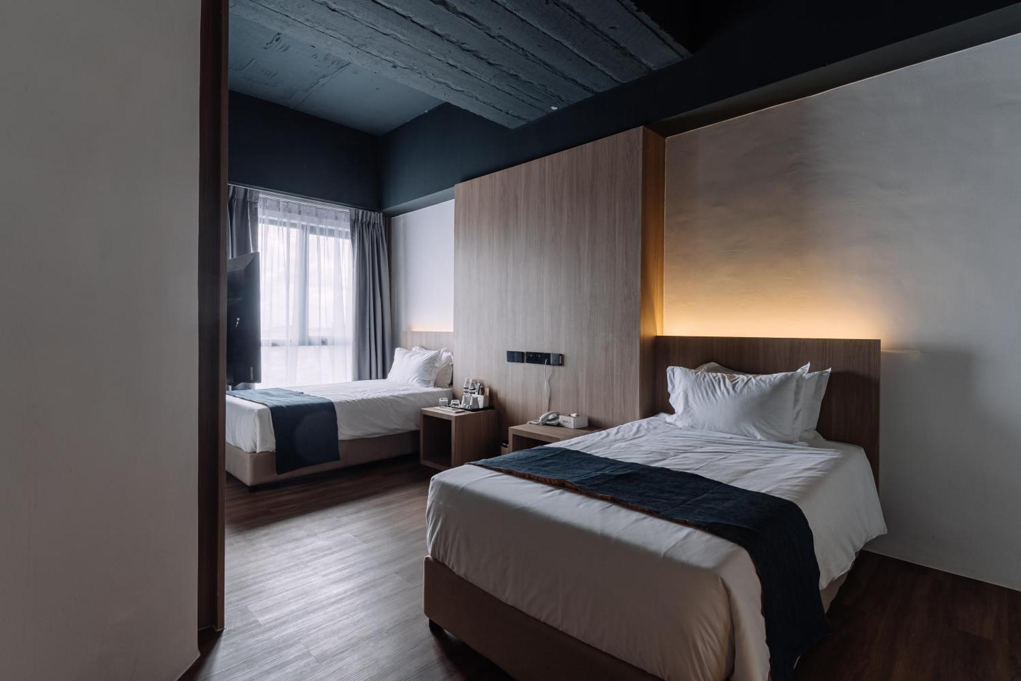 Impiana By Roxy Hotel Kuching Zewnętrze zdjęcie